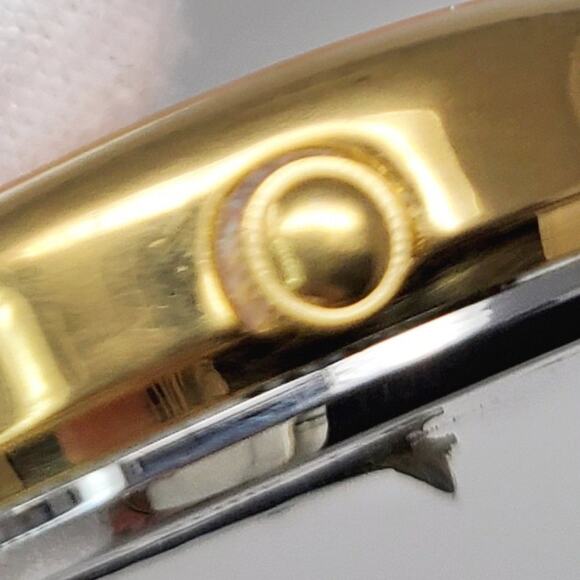 Rare Disney X Lorus Minnie Mouse Watch - Picture 6 of 14